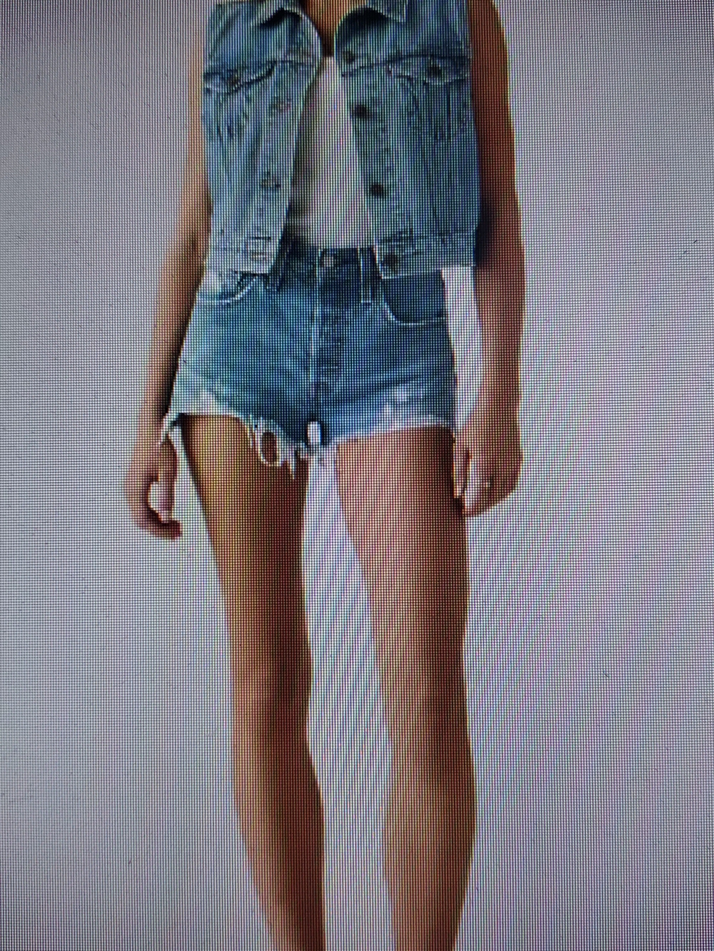Levi's Light Blue Distressed Curve Button-fly Jean Shorts. Sz 25 NWT.